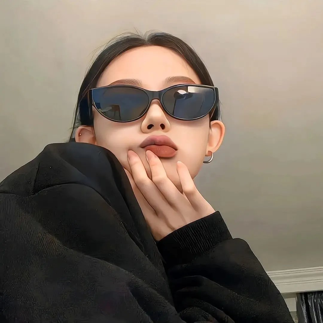 荔枝树下热烈岛