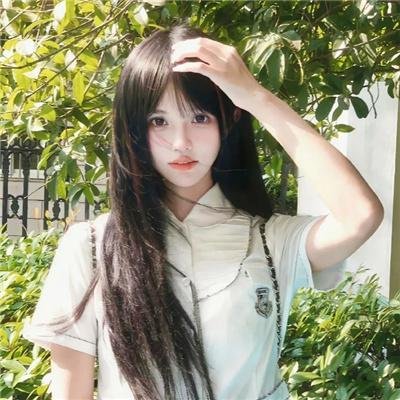 拥抱月亮拥抱你